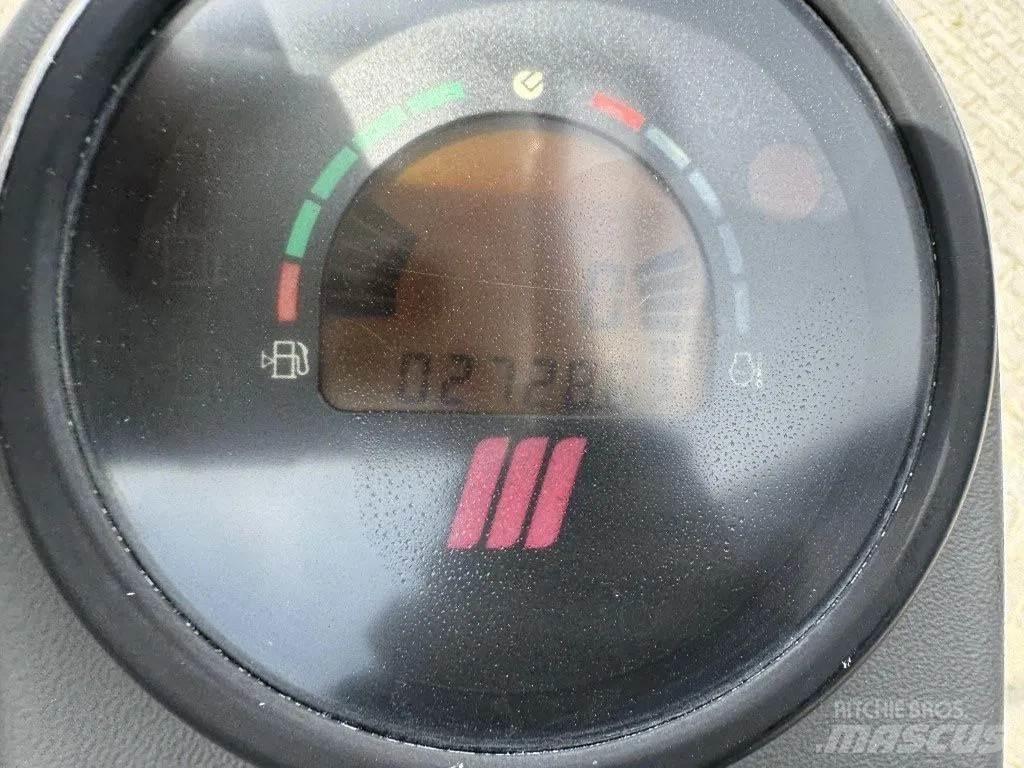 IHI 12 Mini rýpadla < 7t