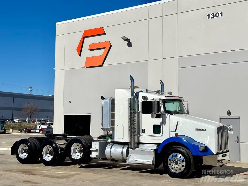 Kenworth T 800 Tahače