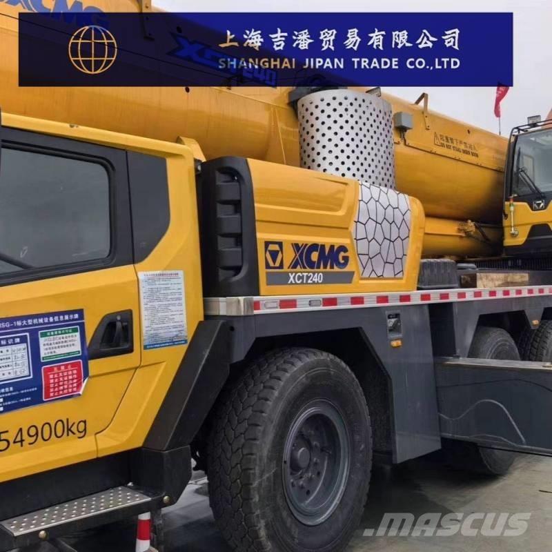 XCMG XCT 240 Univerzální terénní jeřáby