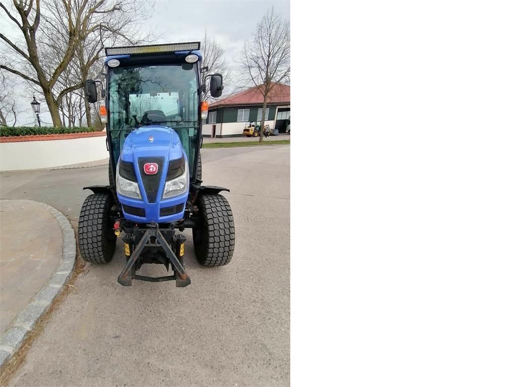 ISEKI TG 6490 Traktory