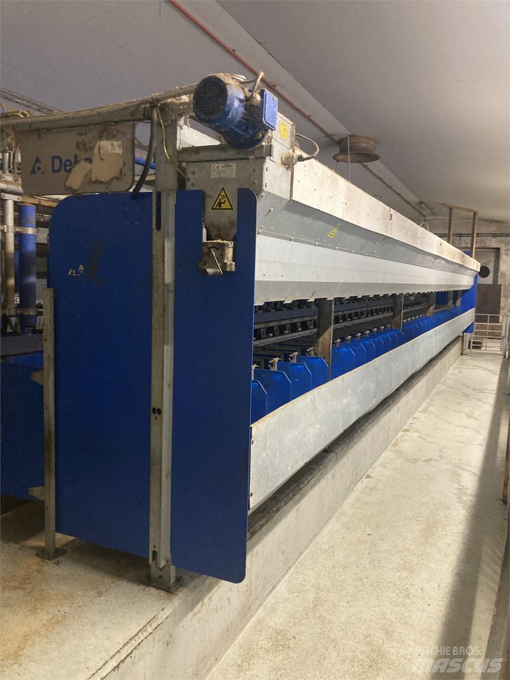 Delaval P300SG Dojírny a dojicí zařízení