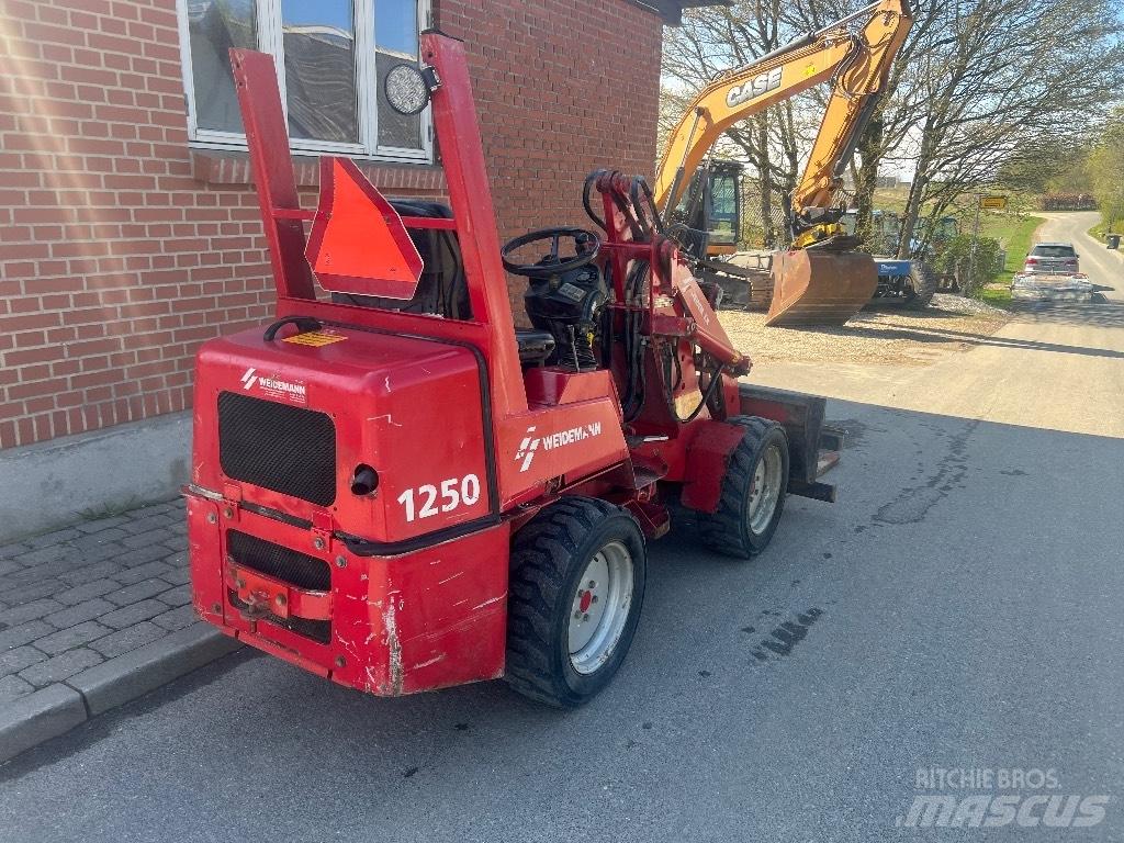 Weidemann 1250 Mininakladače
