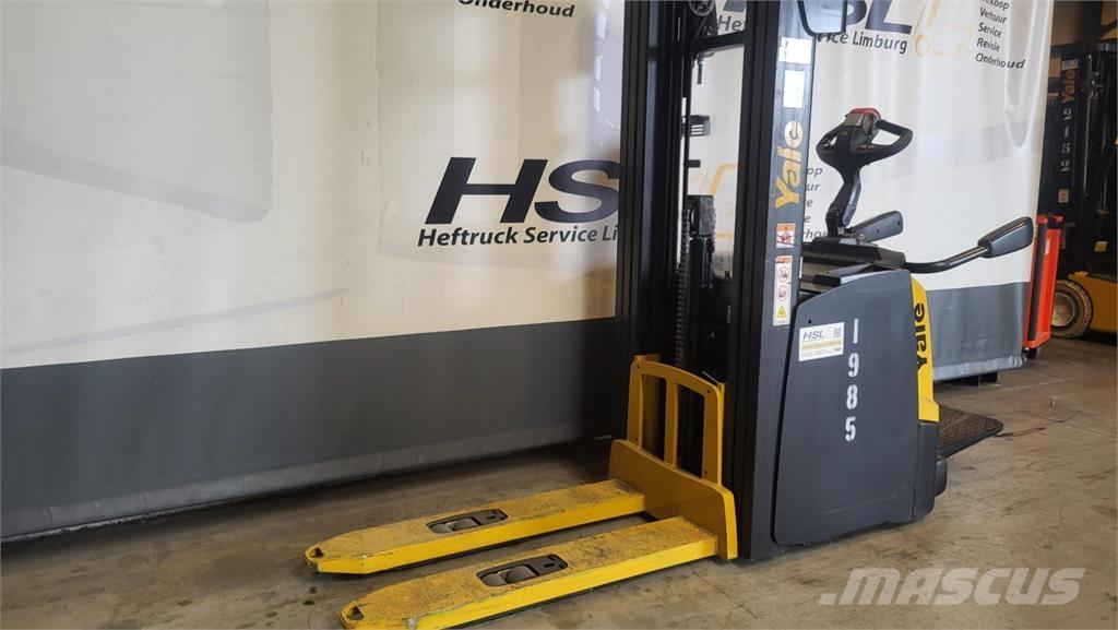 Yale MS14X-IL Samohybné vozíky