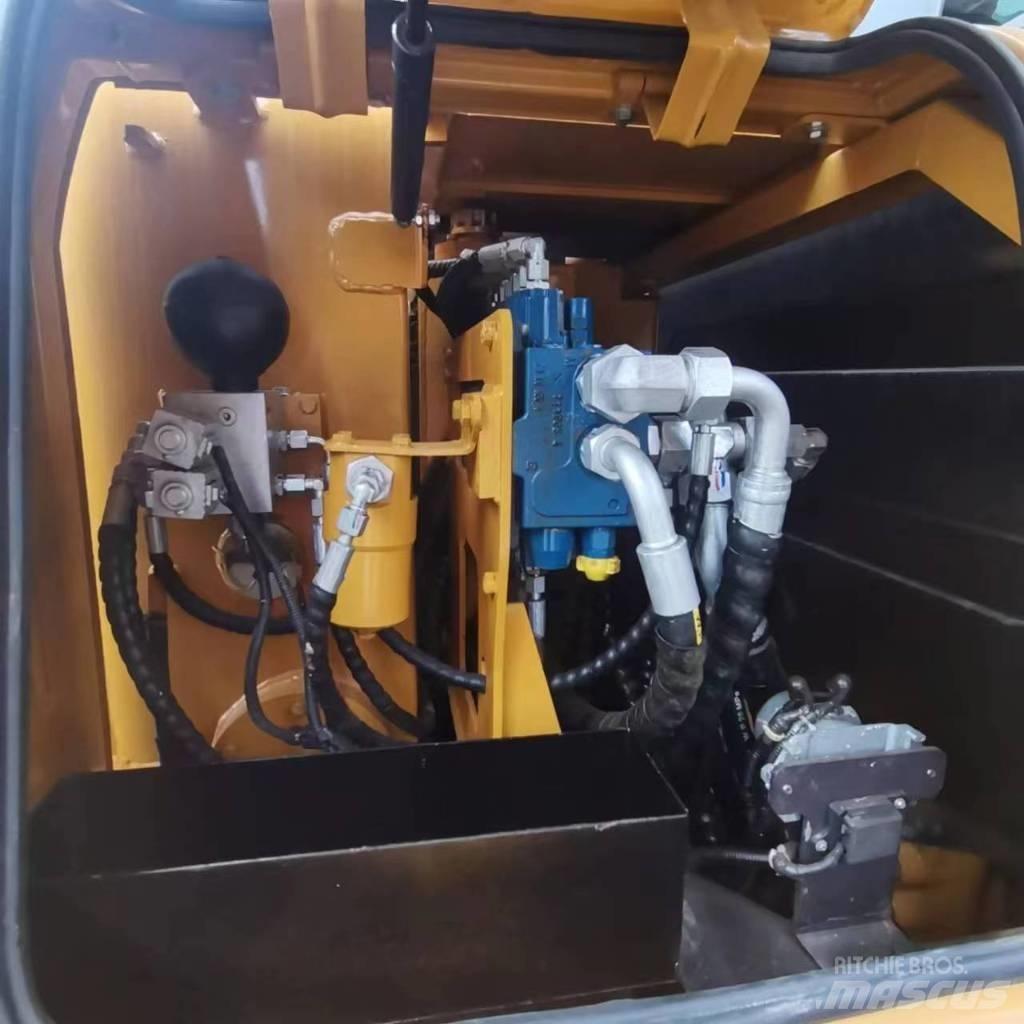 Sany SY 60 C Midi rýpadla 7t - 12t