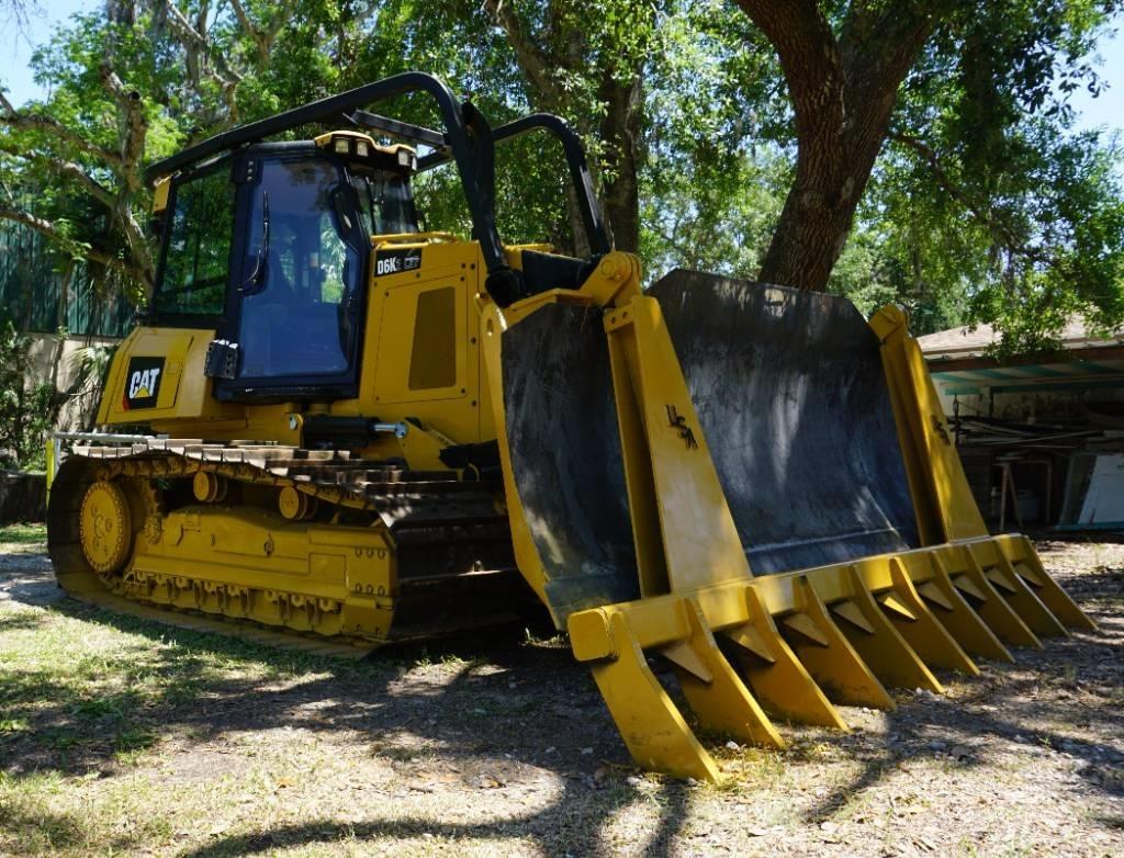 CAT D 6 K 2 LGP Pásové dozery