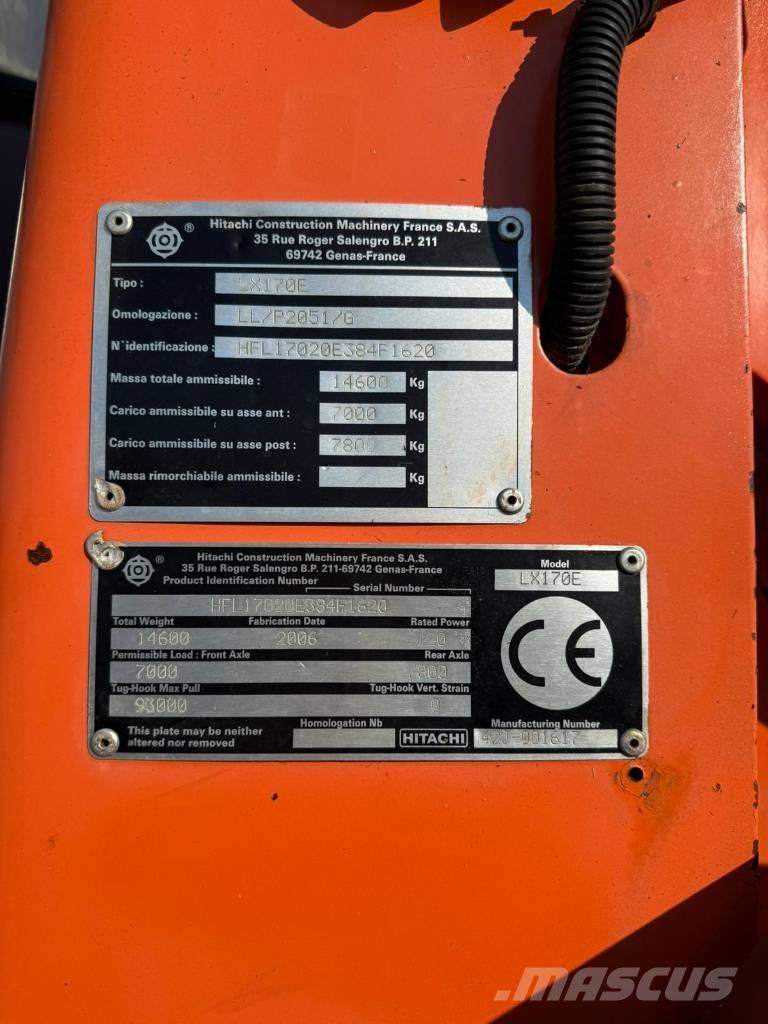 Hitachi LX 170 E Kolové nakladače