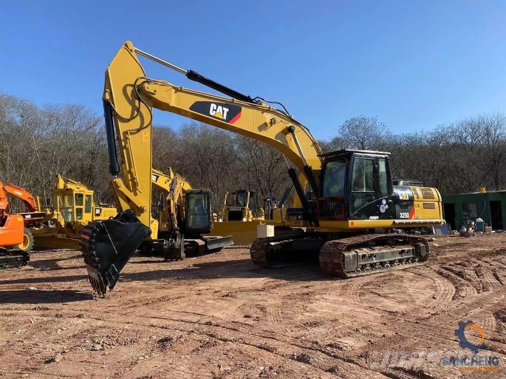 CAT 325 D Pásová rýpadla