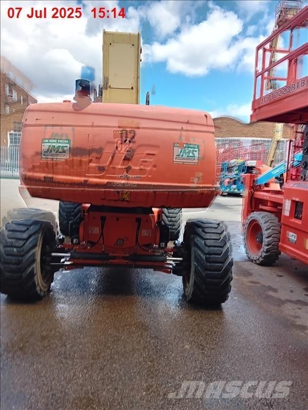 JLG 860 SJ Kloubové plošiny