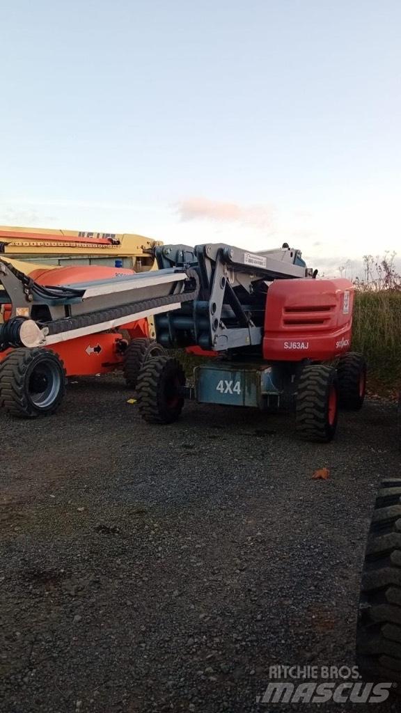 SkyJack SJ 63 AJ Kloubové plošiny