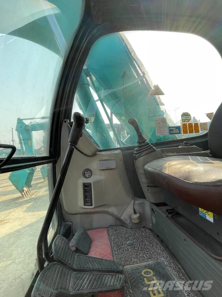 Kobelco SK 135 SR LC Pásová rýpadla