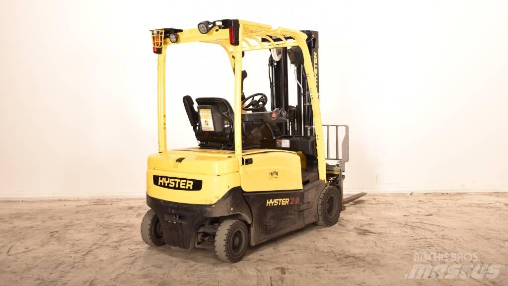 Hyster J 2.0 XN LWB Akumulátorové vozíky