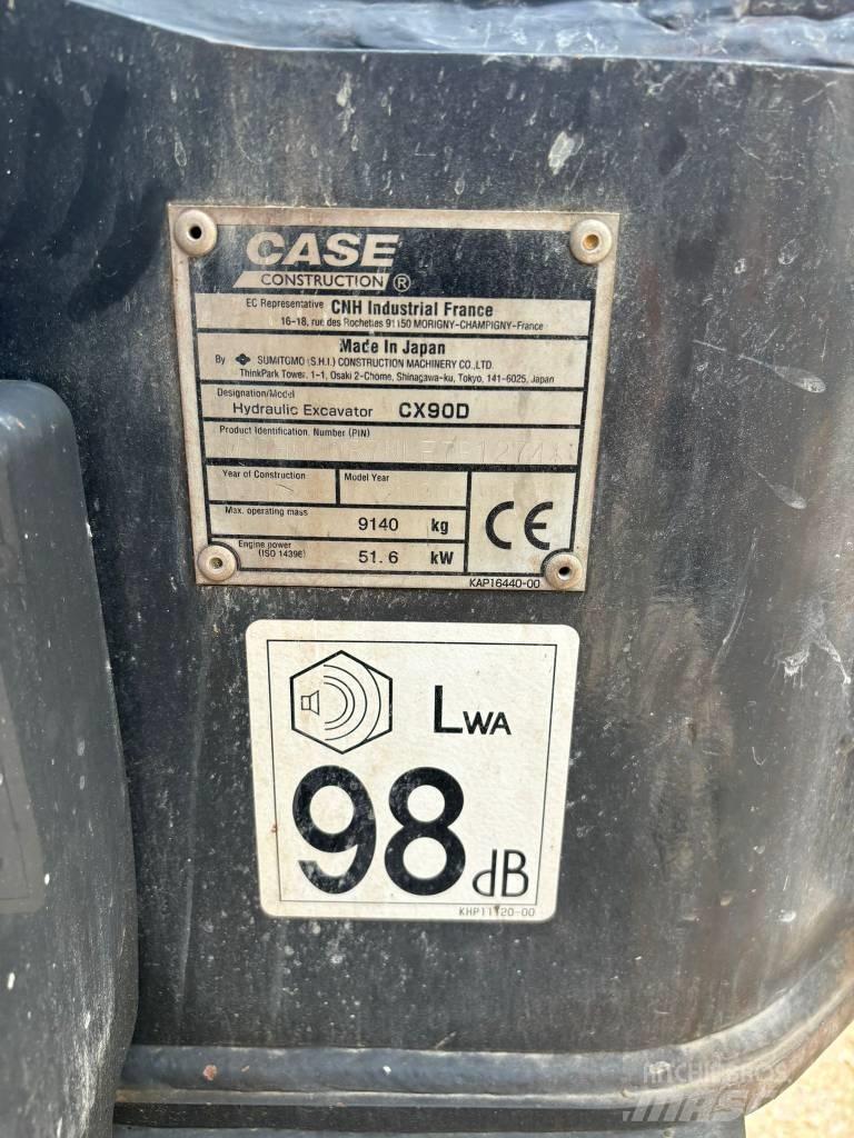 CASE CX 90 D Midi rýpadla 7t - 12t
