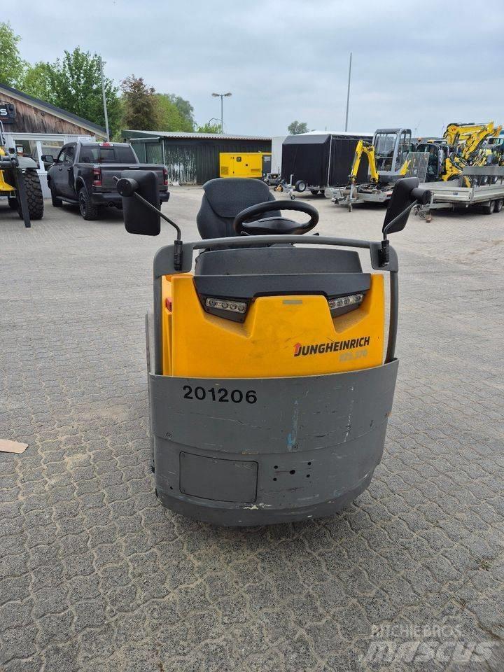 Jungheinrich EZS 570 Stavebnictví - ostatní