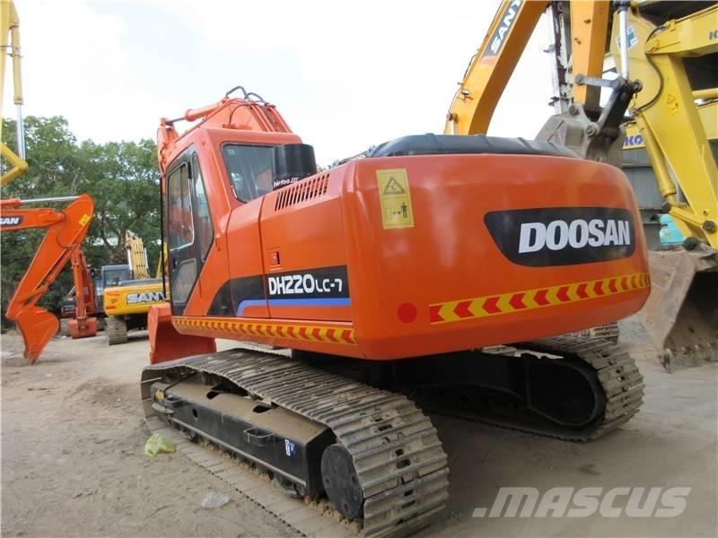 Doosan DH 210 W-7 Pásová rýpadla