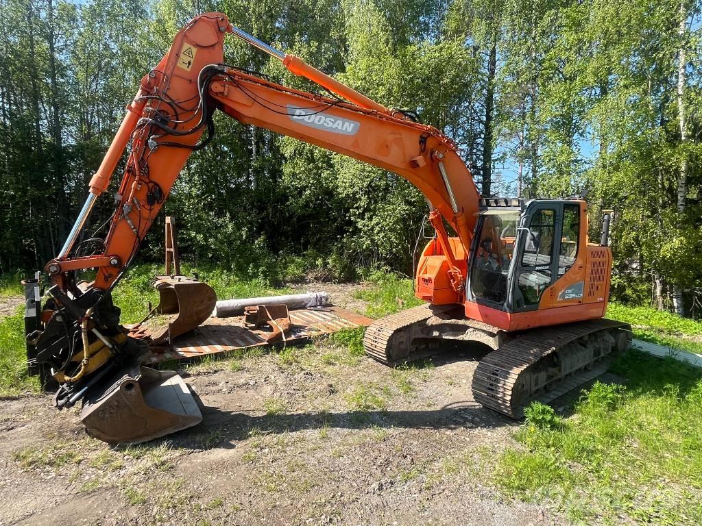 Doosan 235 LCR Pásová rýpadla