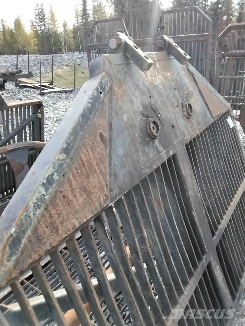 Valmet 860.4 Další komponenty