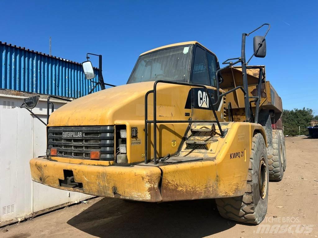 CAT 740 Kloubové dempry