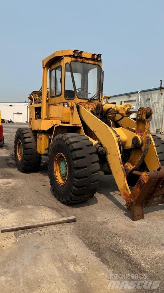 CAT 950 E Kolové nakladače