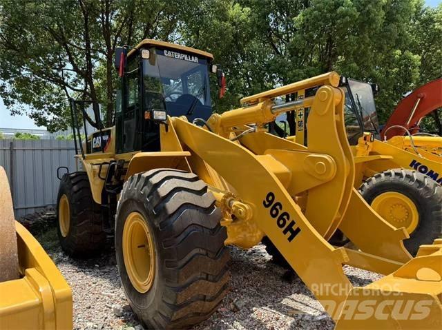 CAT 966 H Kolové nakladače