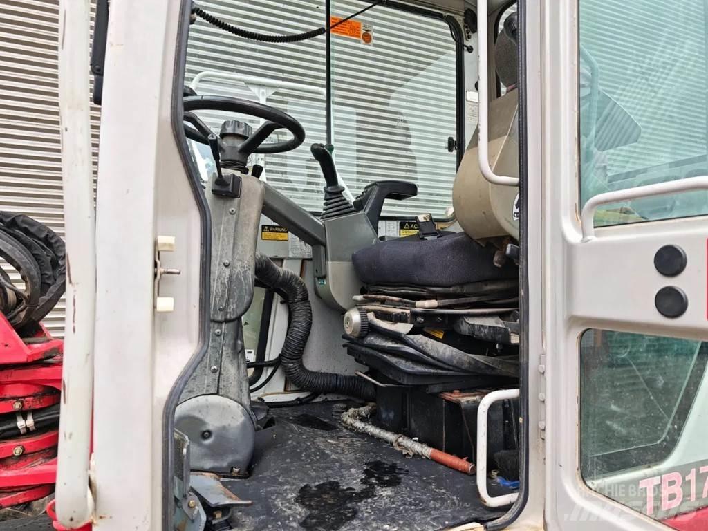 Takeuchi TB175W Midi rýpadla 7t - 12t