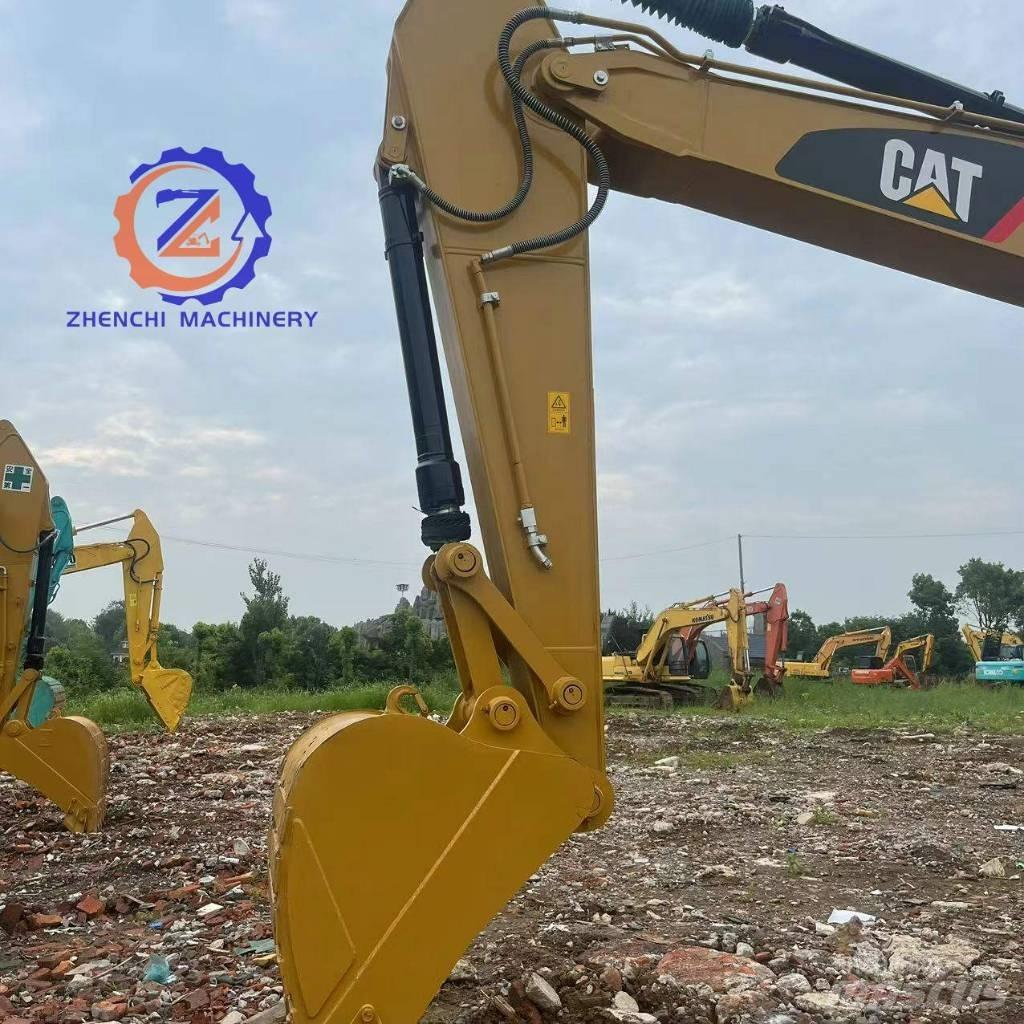 CAT 320 D2 Pásová rýpadla