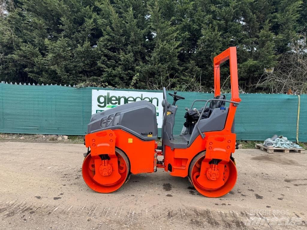 Hamm HD 12 VV Tandemové válce