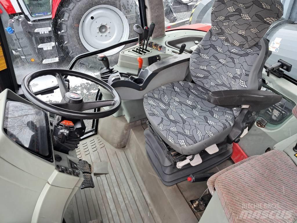 Massey Ferguson 6255 Traktory