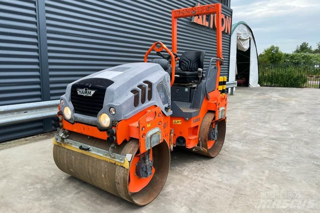 Hamm HD 12 VV Tandemové válce
