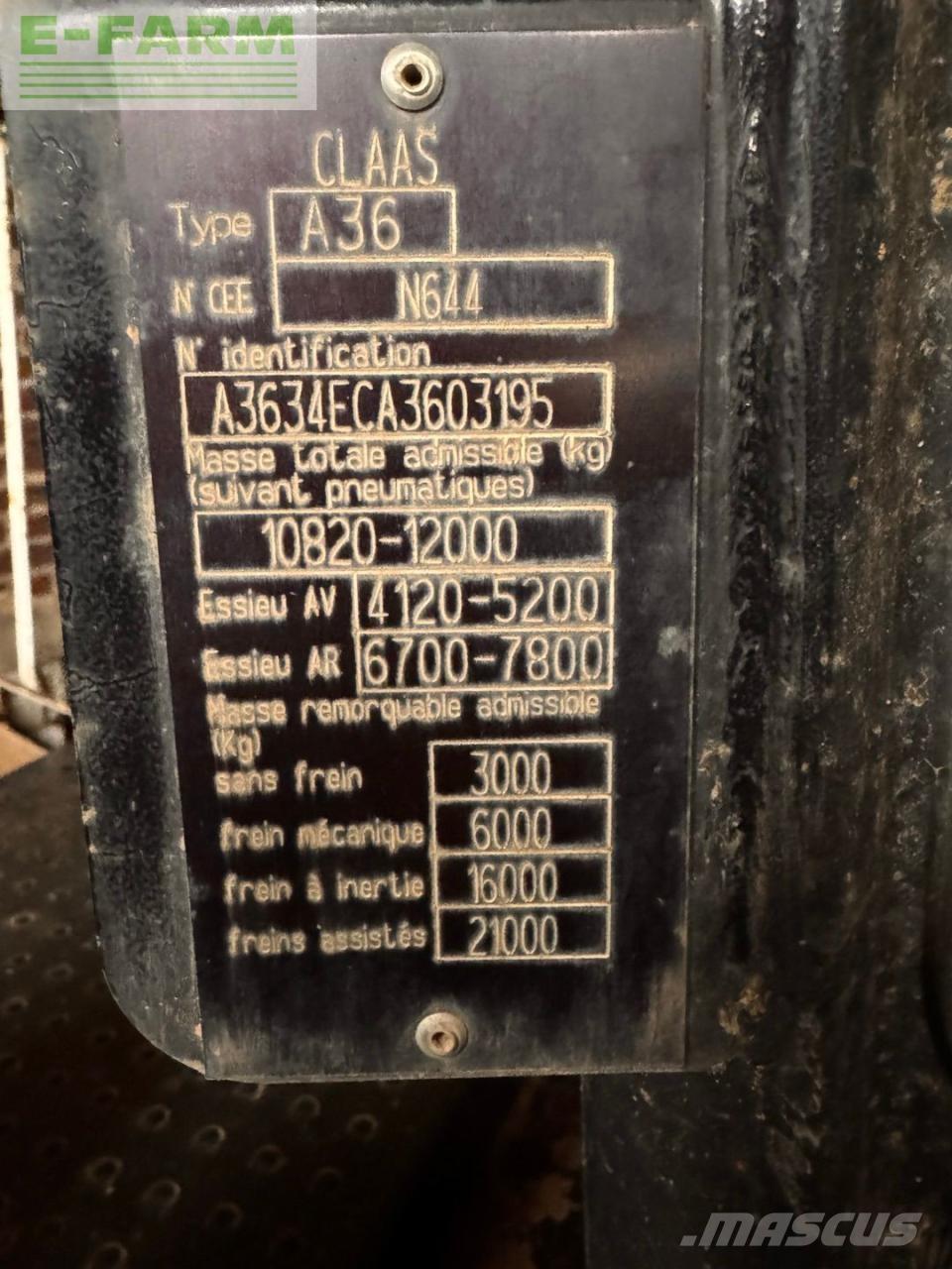 CLAAS ARION 650 Traktory