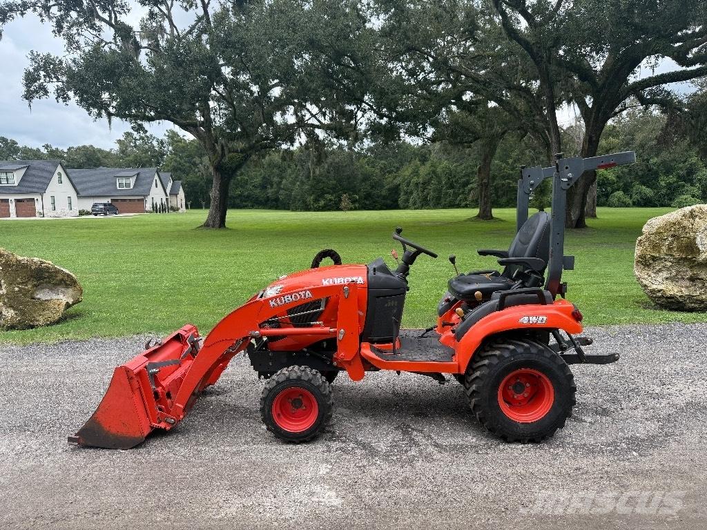 Kubota BX2380 Traktory