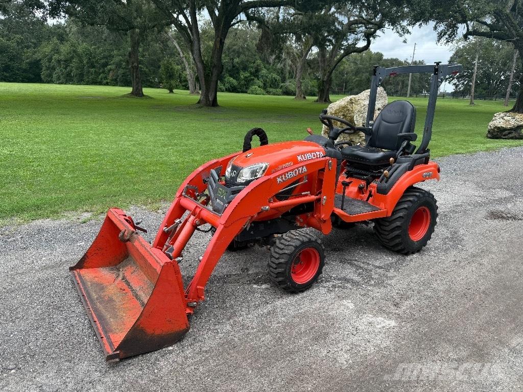Kubota BX2380 Traktory