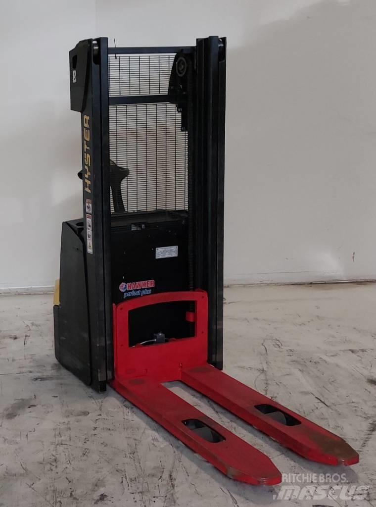 Hyster S 1.0 Ručně vedené vysokozdvižné vozíky
