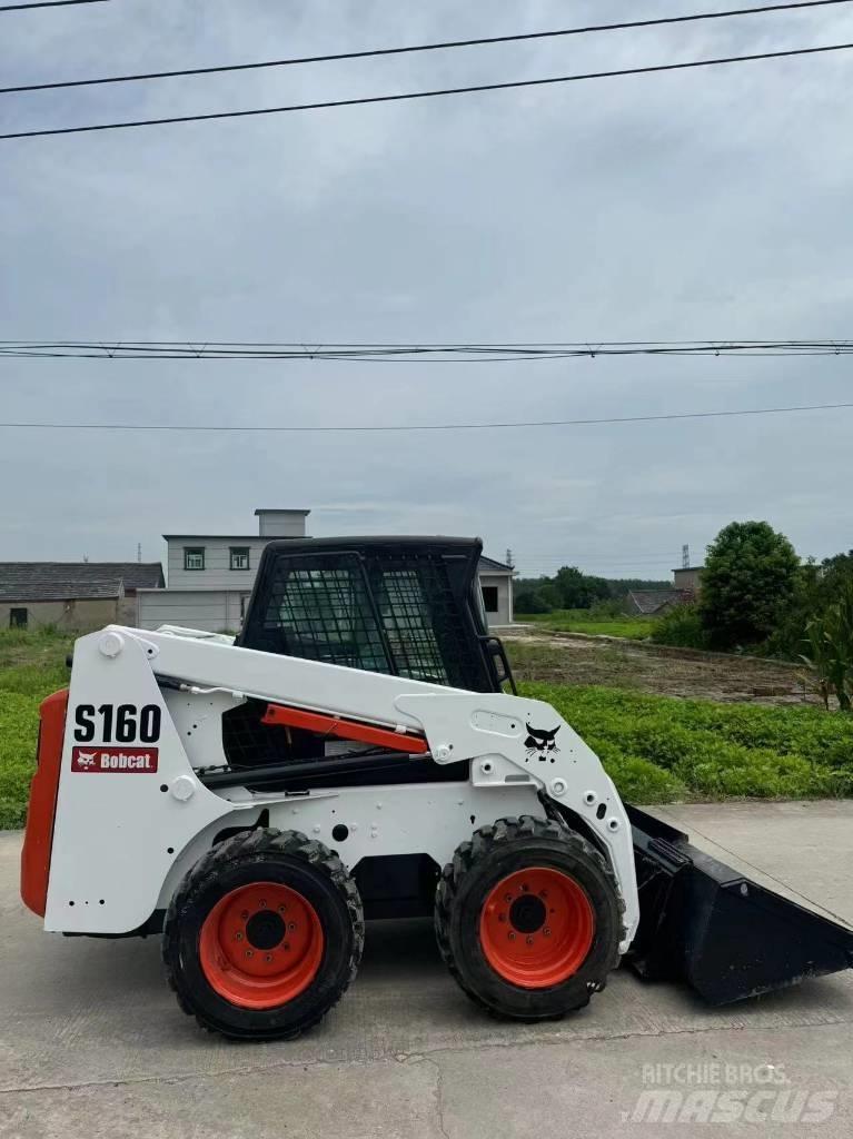Bobcat S160 Smykem řízené nakladače