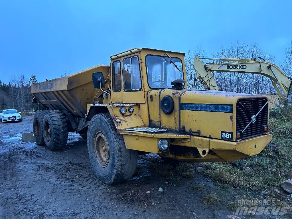 Volvo BM 861 Kloubové dempry