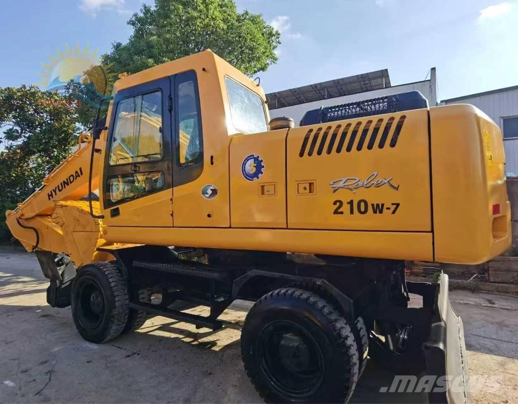 Hyundai R210w-7 Kolová rýpadla