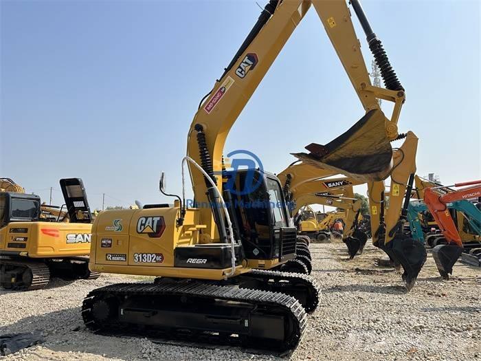 CAT 313D2GC Midi rýpadla 7t - 12t
