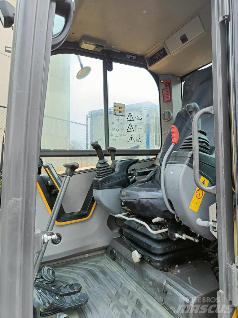 Volvo ECR 88 D Kolová rýpadla