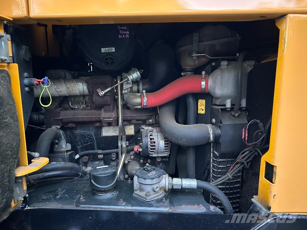 JCB 9TFT Vyklápěcí dempry