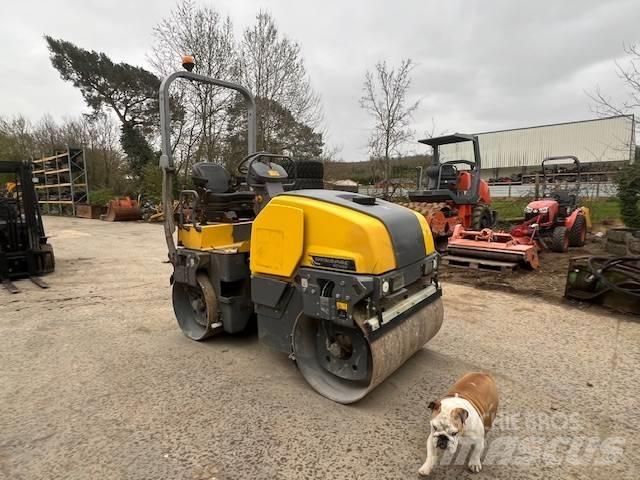 Dynapac CC 1200 Tandemové válce