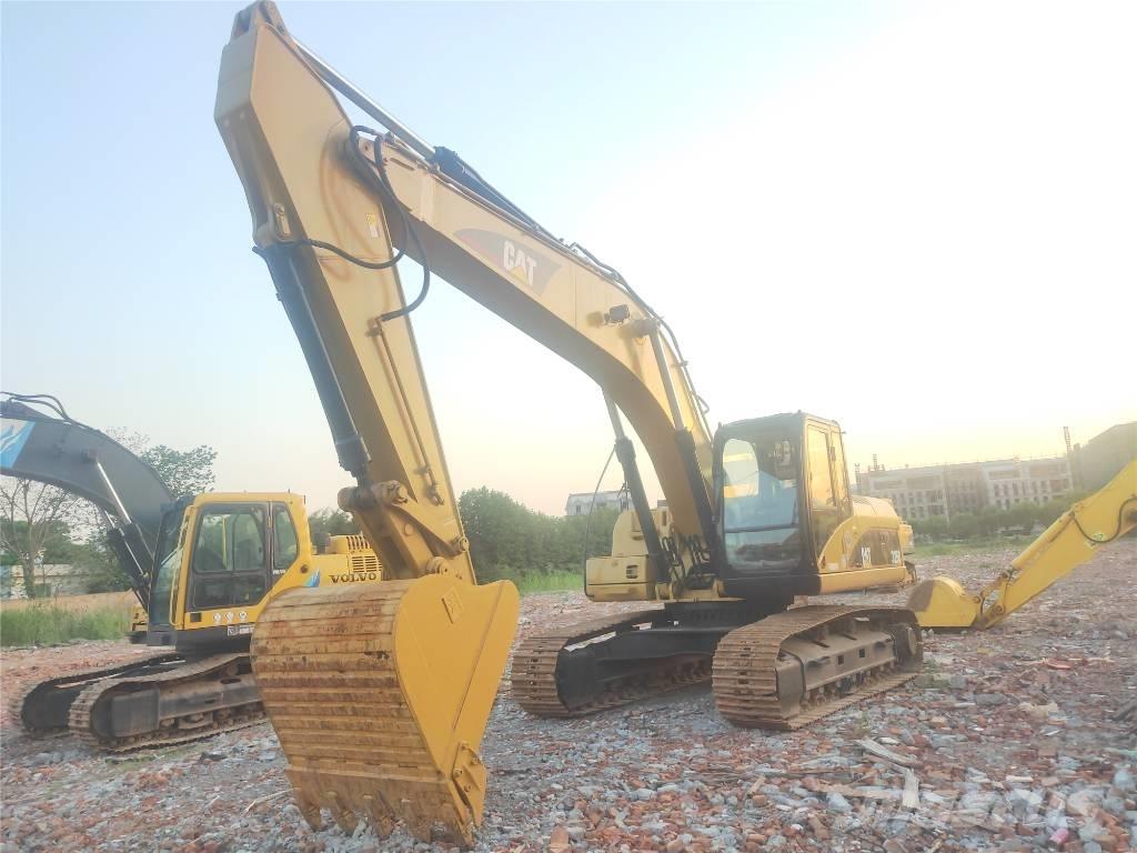 CAT 325C Pásová rýpadla