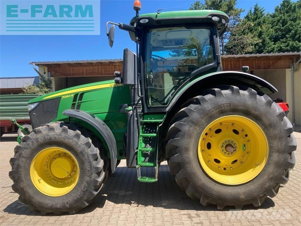 John Deere 7290R Traktory