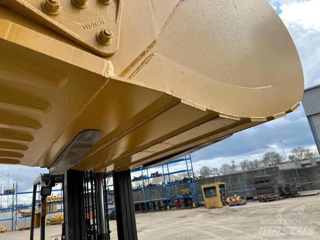 CAT 349E - UB Lopaty
