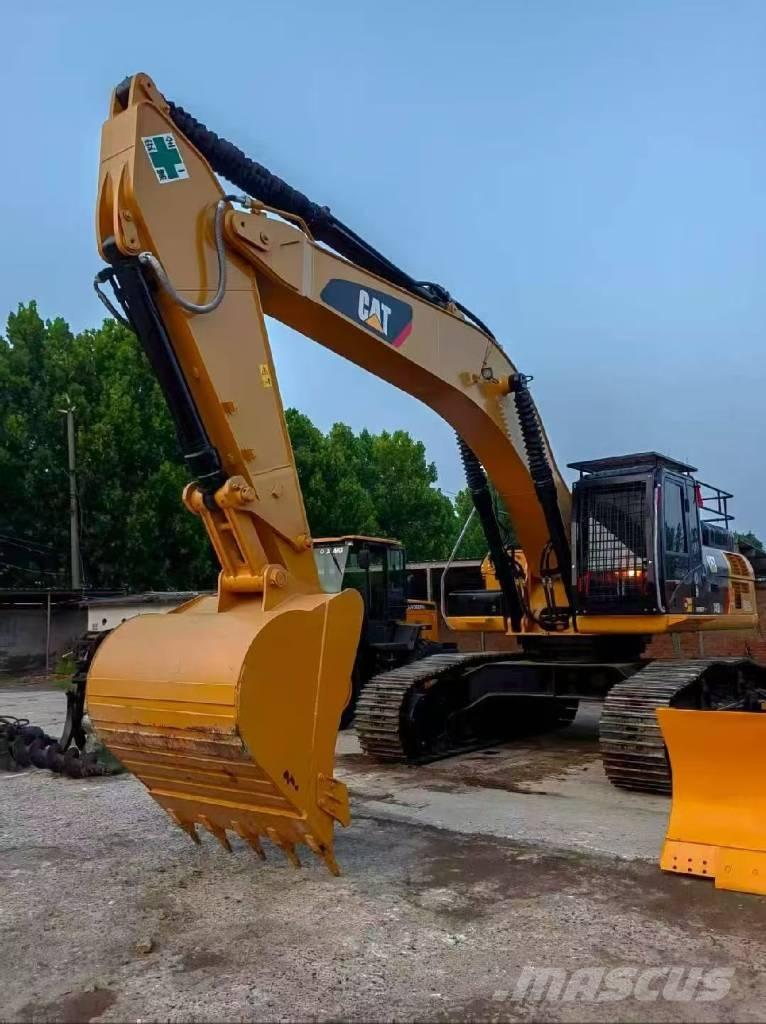 CAT 340 D L Pásová rýpadla
