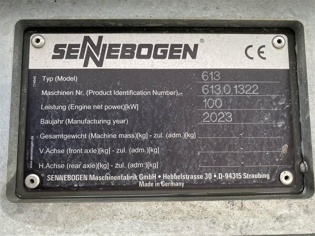Sennebogen 613E-M Univerzální terénní jeřáby