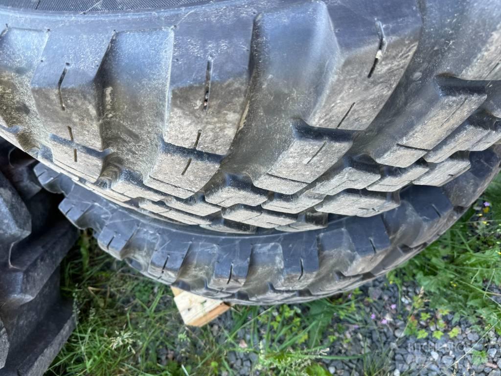BKT 480/65 R28 IND Pneumatiky, kola a ráfky