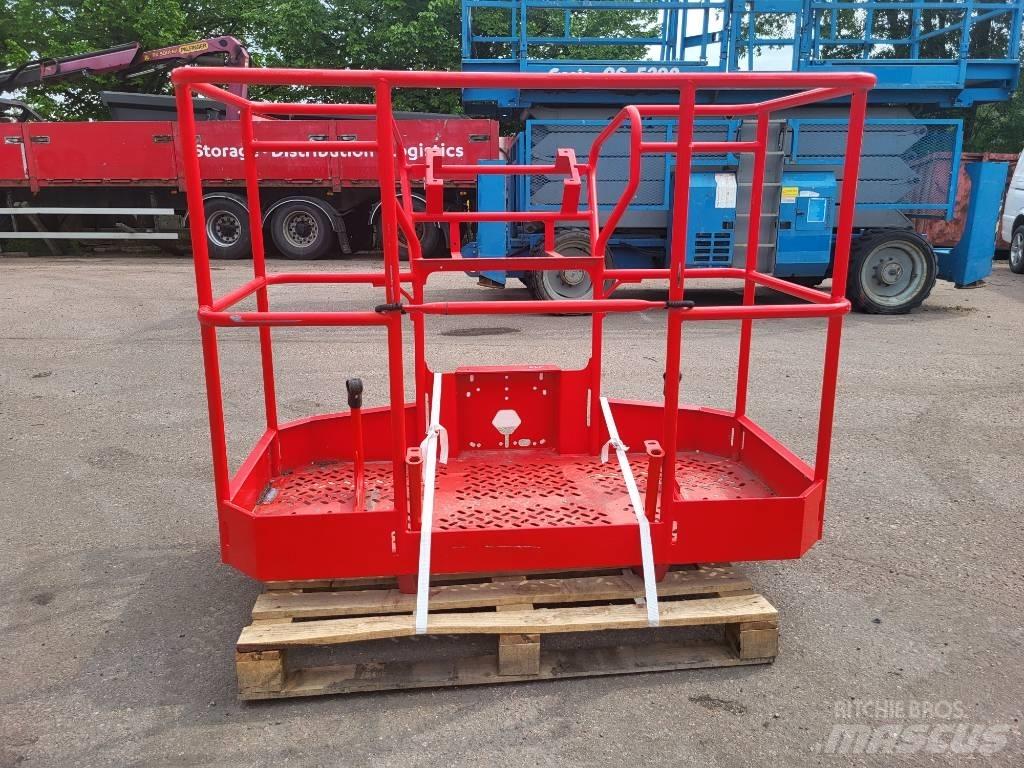 Manitou ATJ 200 kori Další zvedače a plošiny