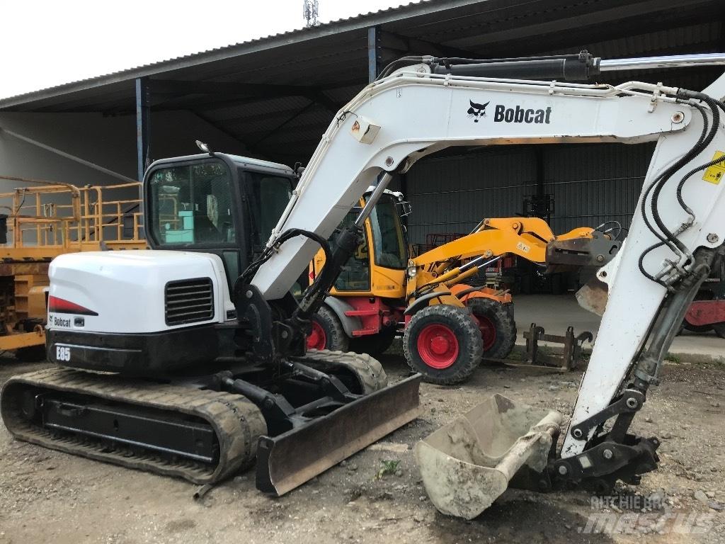 Bobcat E 80 EA Midi rýpadla 7t - 12t