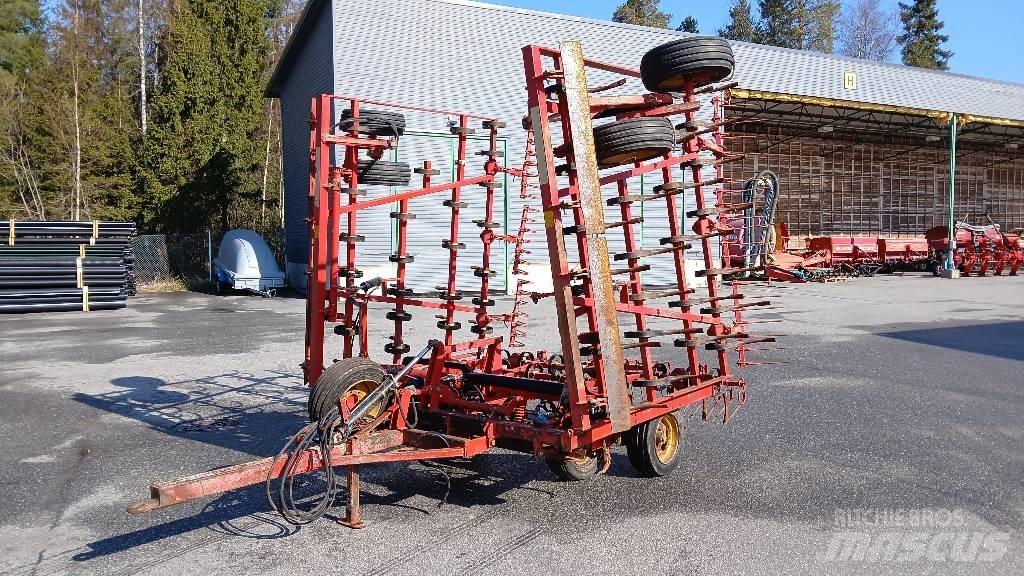 Väderstad NZ    7,4m Brány