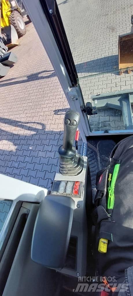 Wacker Neuson ET42 Pásová rýpadla