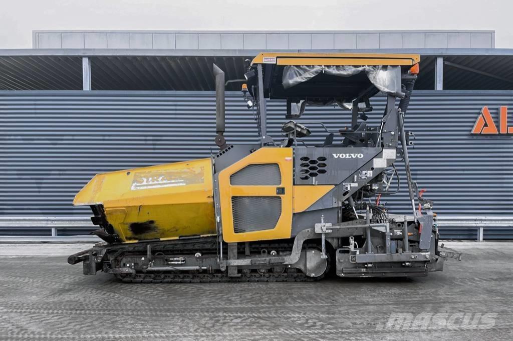 Volvo P7820C Finišery